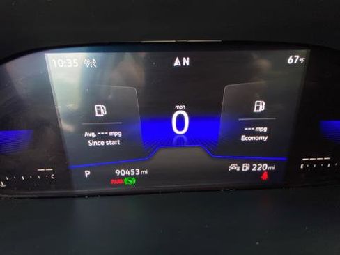 Used 2022 Volkswagen Taos SE AWD/4WD image 16