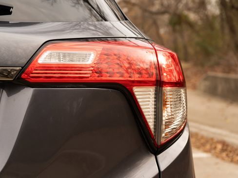 Certified 2022 Honda HR-V EX image 13