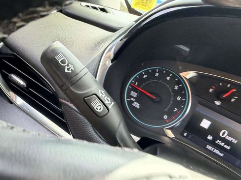Used 2023 Chevrolet Traverse RS AWD/4WD image 29