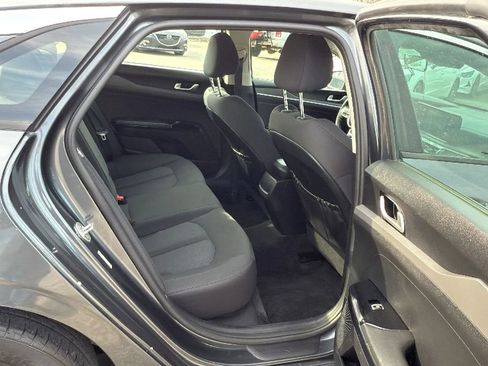 Used 2021 Kia K5 LXS image 26
