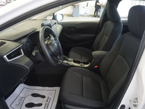 Used 2024 Toyota Corolla LE FWD image 17