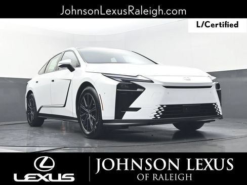 Used 2026 Lexus ES 350h AWD w/ Cold Area Package image 14