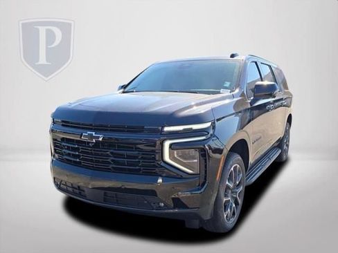 New 2026 Chevrolet Suburban RST w/ Comfort Package AWD/4WD image 11