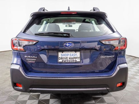 Used 2025 Subaru Outback image 12
