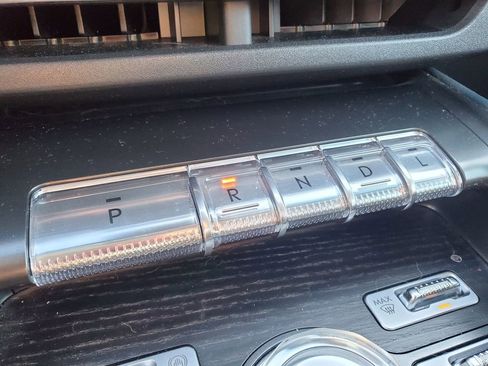 Used 2024 Lincoln Nautilus Reserve w/ Equipment Group 202A image 26