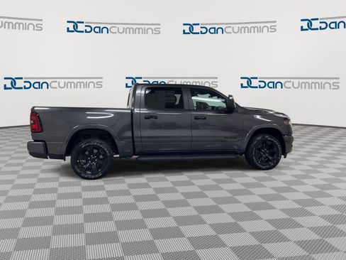 Used 2025 RAM 1500 Big Horn AWD/4WD image 9