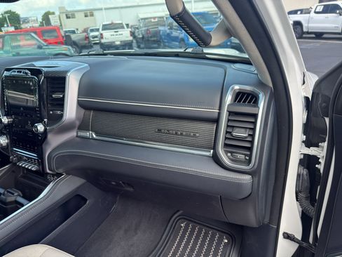Used 2022 RAM 1500 Limited AWD/4WD image 23