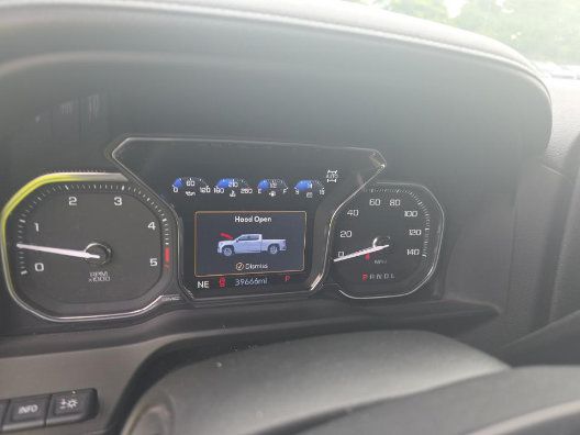 Used 2023 GMC Sierra 2500 AT4 w/ AT4 Preferred Package AWD/4WD image 18