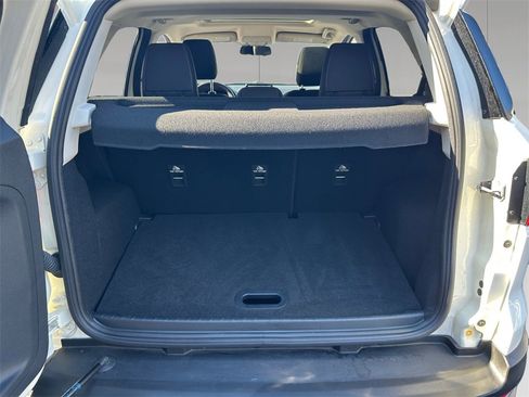 Used 2022 Ford EcoSport SE w/ SE Convenience Package image 19
