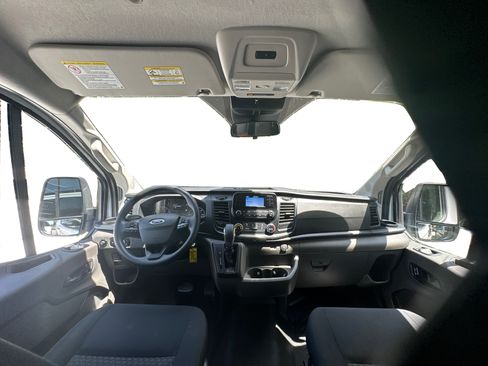 Used 2024 Ford Transit 250 Low Roof w/ Exterior Upgrade Package RWD image 14