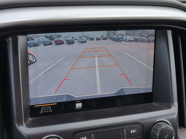 Used 2021 Chevrolet Colorado LT w/ Redline Special Edition RWD image 19
