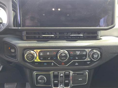 Used 2025 Jeep Wrangler Unlimited Sport S 4xe w/ Convenience Group image 10