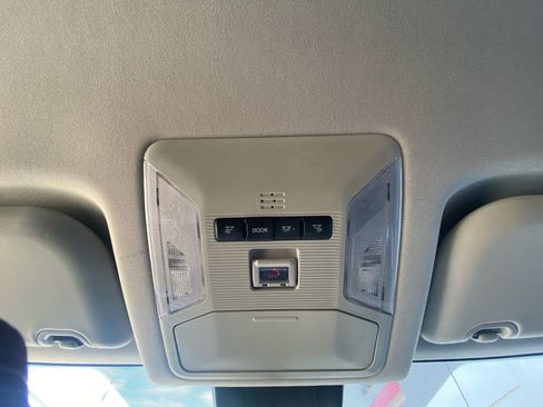 Used 2023 Toyota RAV4 LE AWD/4WD image 20
