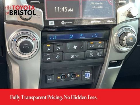 Used 2021 Toyota 4Runner Limited AWD/4WD image 32