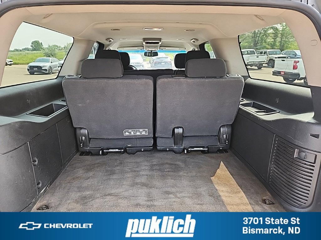 Used 2012 Chevrolet Suburban LS w/ Convenience Package 1 AWD/4WD image 31