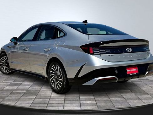 Used 2025 Hyundai Sonata SEL FWD image 5