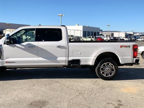 New 2026 Ford F350 Platinum w/ Platinum Plus Package AWD/4WD image 19