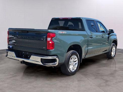 Used 2025 Chevrolet Silverado 1500 LT AWD/4WD image 4