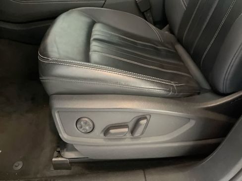 Used 2023 Audi Q5 2.0T Premium Plus image 12