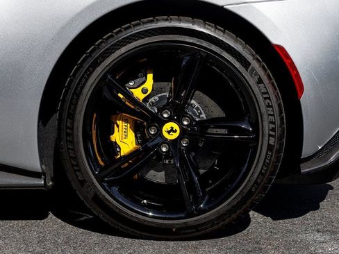 Used 2024 Ferrari 296 GTS RWD image 14