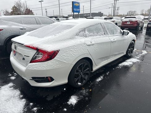 Used 2021 Honda Civic Sport image 2