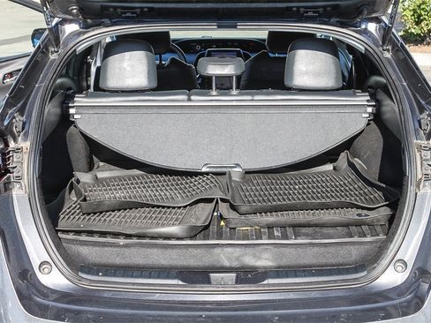 Used 2021 Toyota Prius Prime XLE image 32