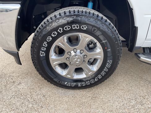 New 2025 RAM 2500 Lone Star AWD/4WD image 11