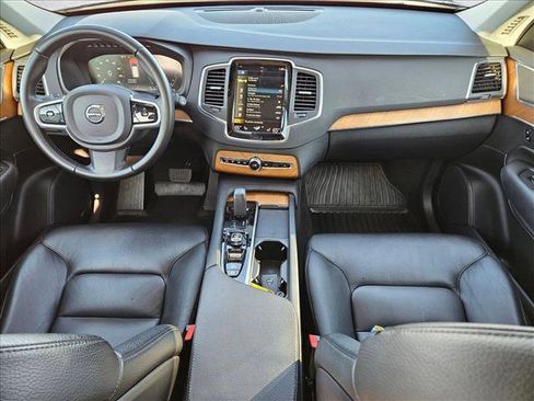 Used 2021 Volvo XC90 T8 Inscription Expression w/ Protection Package Premier image 18