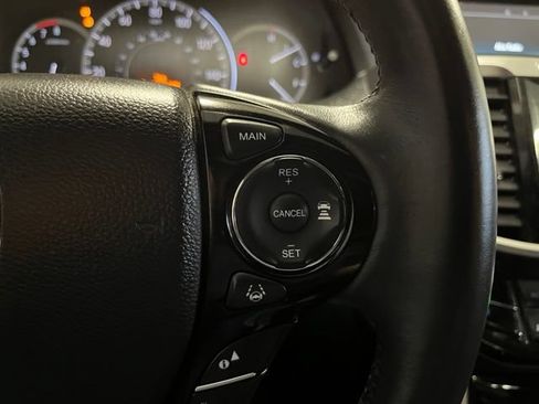Used 2016 Honda Accord EX-L image 22