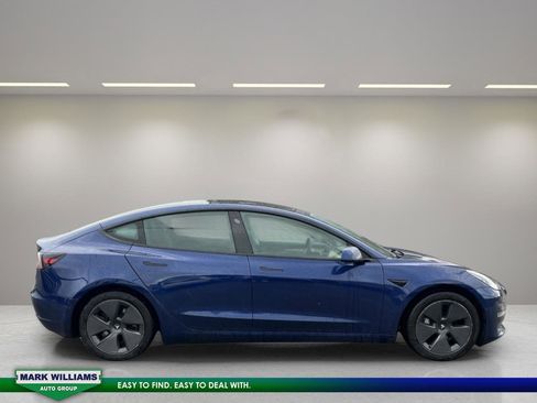 Used 2022 Tesla Model 3 Long Range image 2