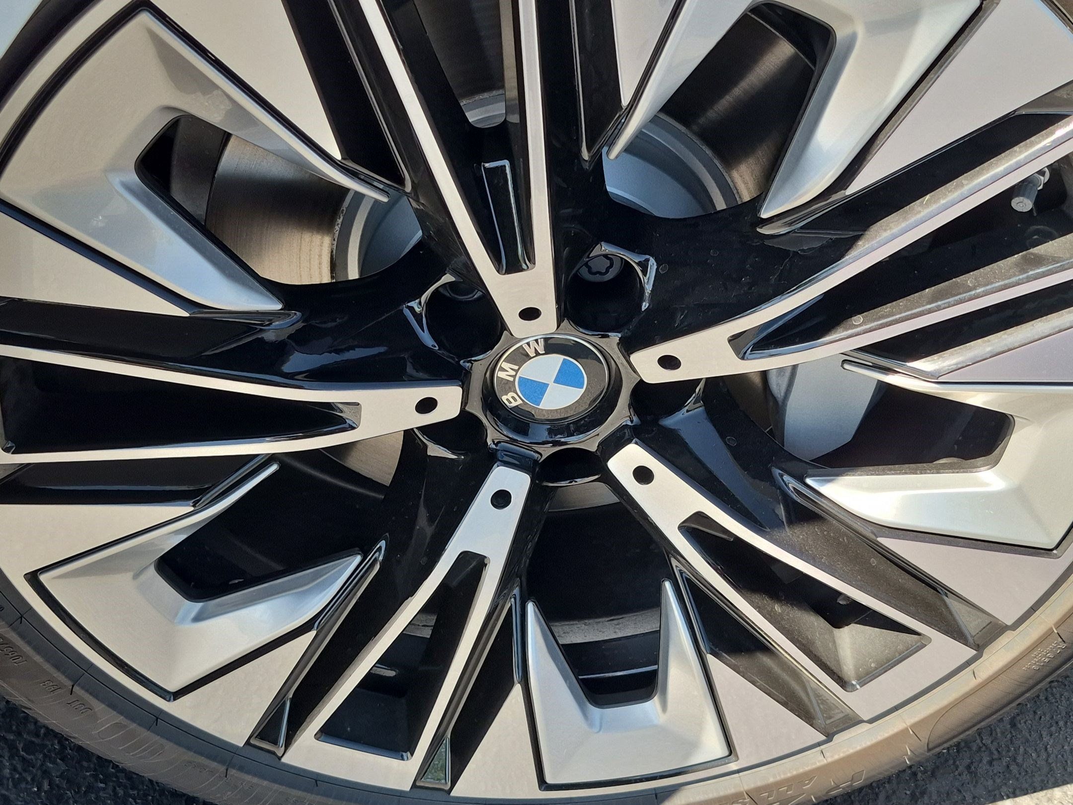 New 2027 BMW 530i w/ Convenience Package RWD image 13