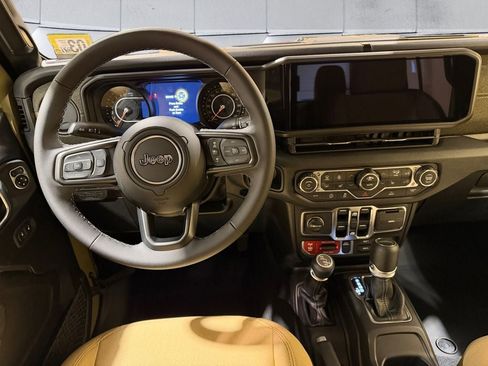 New 2026 Jeep Gladiator Sport AWD/4WD image 11