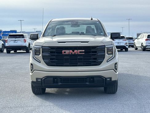 Used 2023 GMC Sierra 1500 Elevation image 28