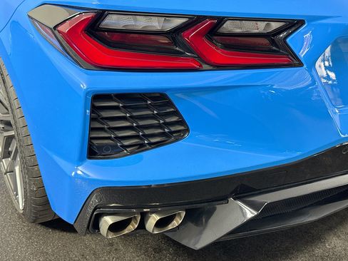 Used 2022 Chevrolet Corvette Stingray Preferred Cpe w/ 2LT RWD image 32