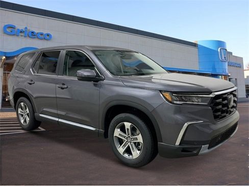 New 2025 Honda Pilot EX-L image 9