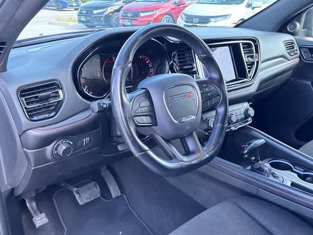 Used 2023 Dodge Durango GT RWD image 2