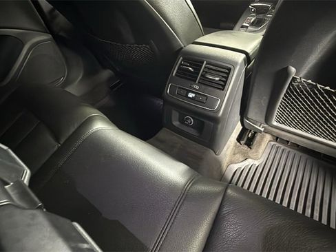 Used 2018 Audi A4 2.0T Ultra Premium w/ 18" Wheel Package image 31