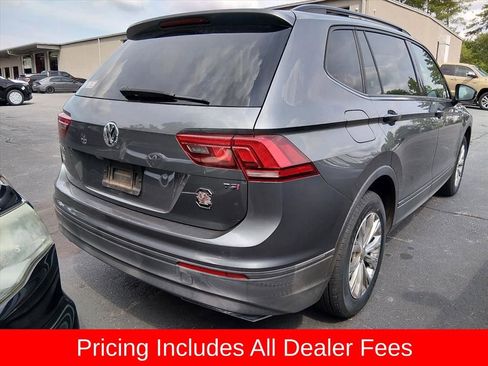 Used 2018 Volkswagen Tiguan S FWD image 2