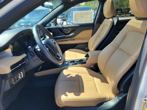 Certified 2022 Lincoln Corsair Reserve w/ Sport Package AWD/4WD image 11