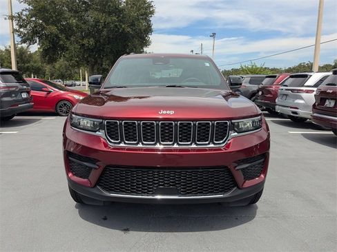 New 2025 Jeep Grand Cherokee Laredo X w/ Luxury Tech Group I image 9