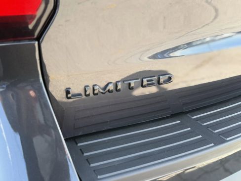 Used 2024 Ford Expedition Max Limited AWD/4WD image 48