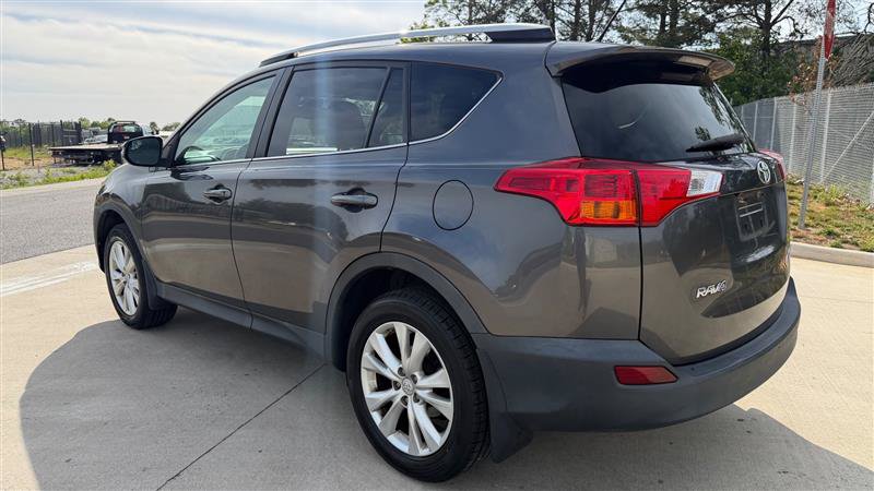 Used 2014 Toyota RAV4 Limited w/ Technology Package AWD/4WD image 3