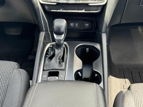 Used 2019 Hyundai Santa Fe SEL FWD image 14