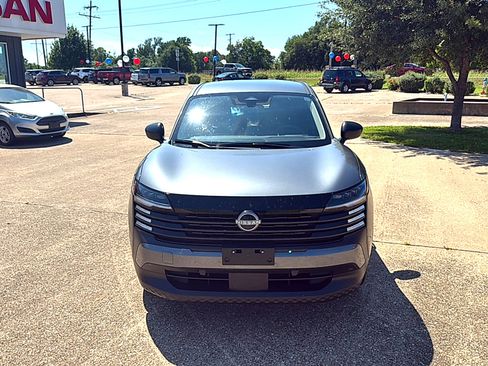 Used 2026 Nissan Kicks S FWD image 3