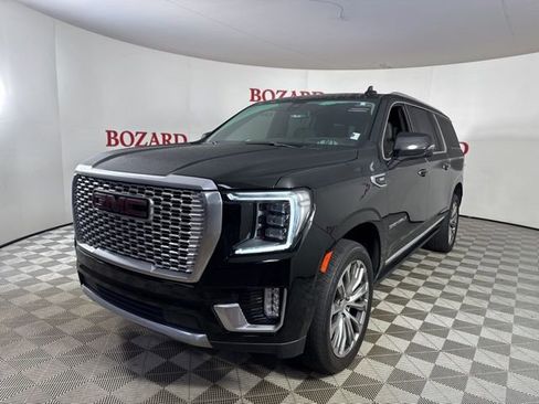 Used 2021 GMC Yukon XL Denali image 4