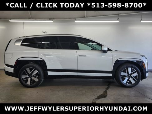 New 2026 Hyundai Ioniq 9 SEL image 2