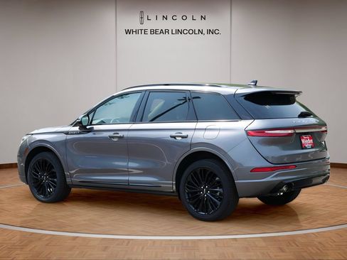 Used 2024 Lincoln Corsair Reserve w/ Equipment Group 201A FWD image 7