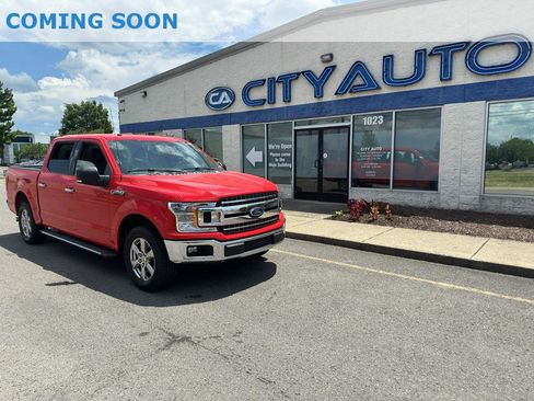 Used 2018 Ford F150 XLT w/ Equipment Group 302A Luxury RWD image 1