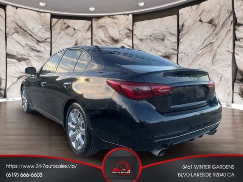 Used 2018 INFINITI Q50 Luxe w/ Essential Package (3.0T Luxe) RWD image 6