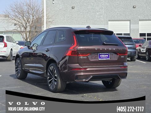 New 2026 Volvo XC60 B5 Ultra w/ Protection Package Premier image 4